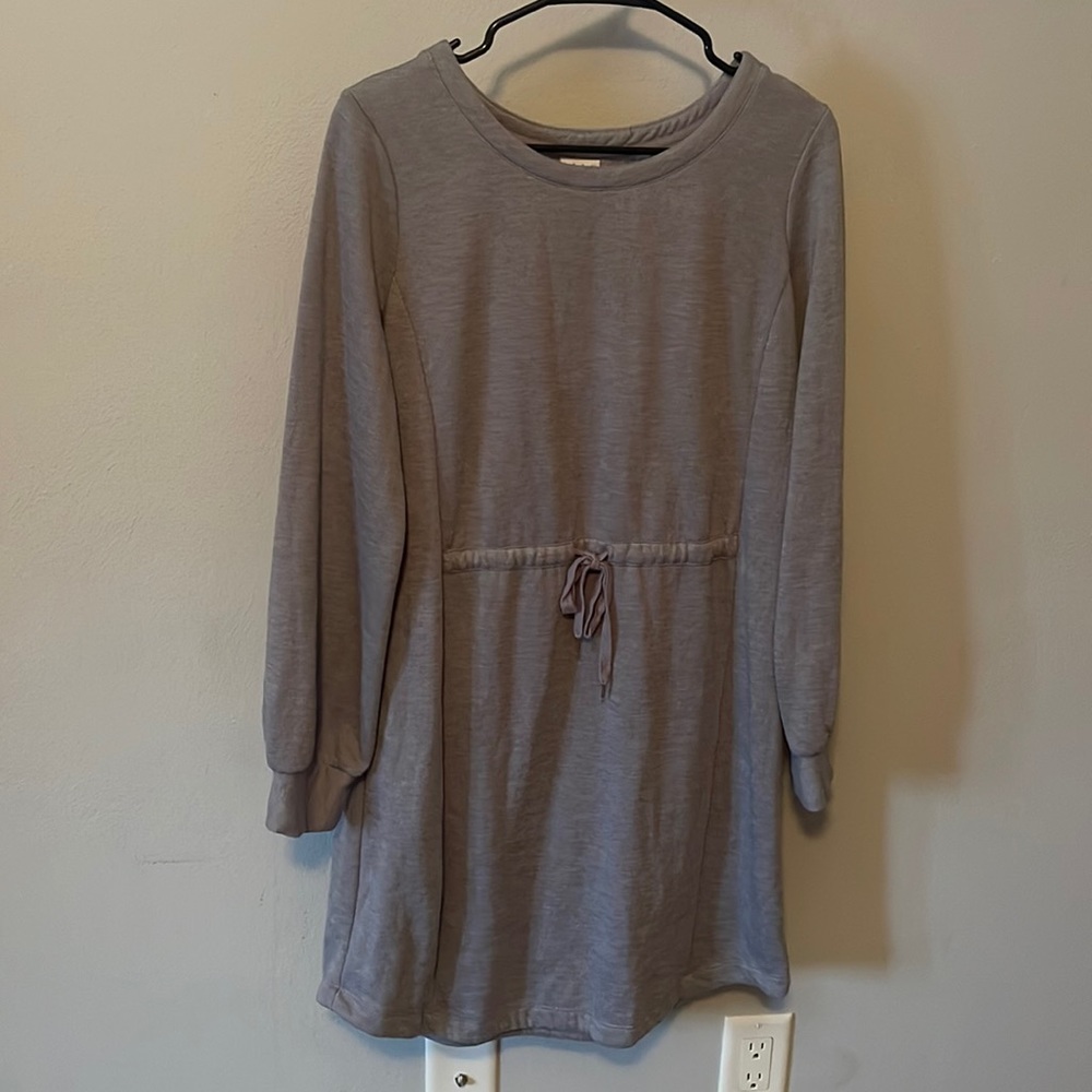 Gray dress